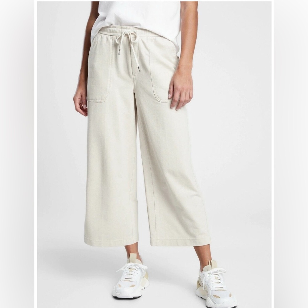 Athleta Farallon Heathered Wide Crop